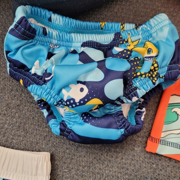 9-12m Bathing suits - Picture 5 of 5